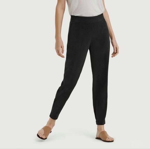 Kit and Ace Silk Easy Breezy Stretch Jogger Pants Size 4 Black - Picture 2 of 15